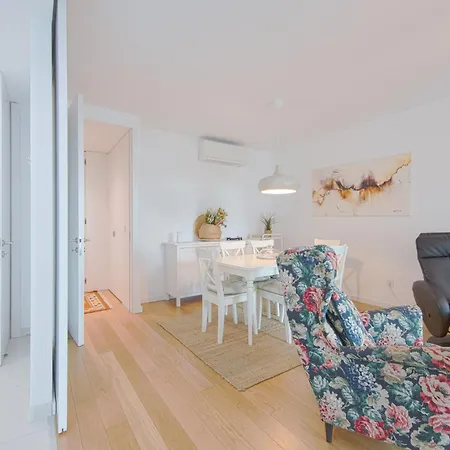 Benfica Prime Terrace Ii By Homing * Лиссабон