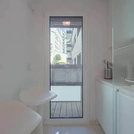 Benfica Prime Terrace Ii By Homing Lisboa