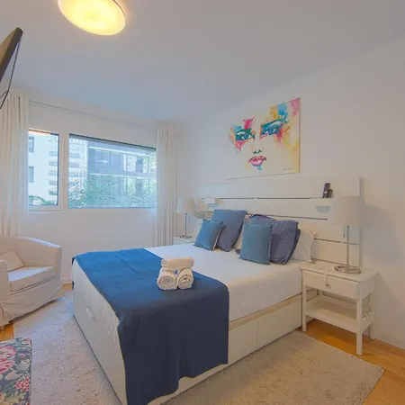 Benfica Prime Terrace Ii By Homing * Lisboa